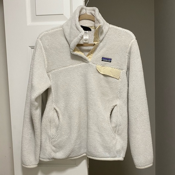 Patagonia Women’s Re-Tool Quarter Snap Pullover White - Picture 6 of 9
